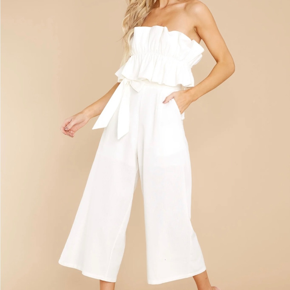 RED DRESS BOUTIQUE “Can You Believe This” Linen Jumpsuit in White (XS)